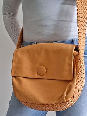 Orange Leather Nylon Intrecciato Renato Angi Messenger Crossbody Zips Broken